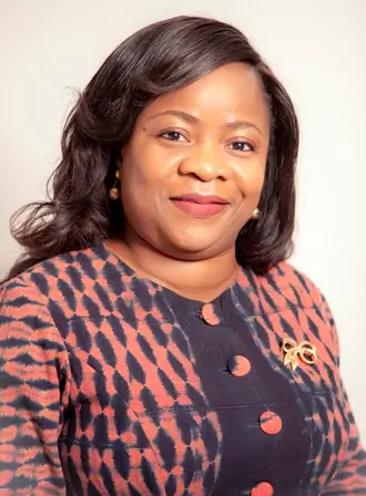 Son Excellence Mme Amani Sara